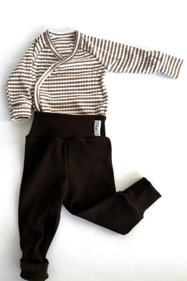 Rosnące dziecięce legginsy - czekoladowe